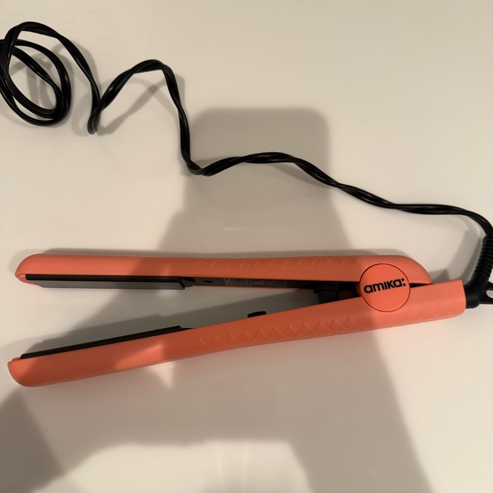 Amika Hair | Amika Coral Hair Straightener
